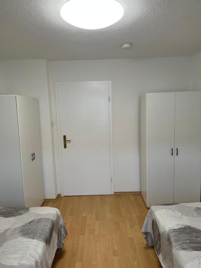 Messe Zimmer/Ferienwohnung Hannover Bagian luar foto